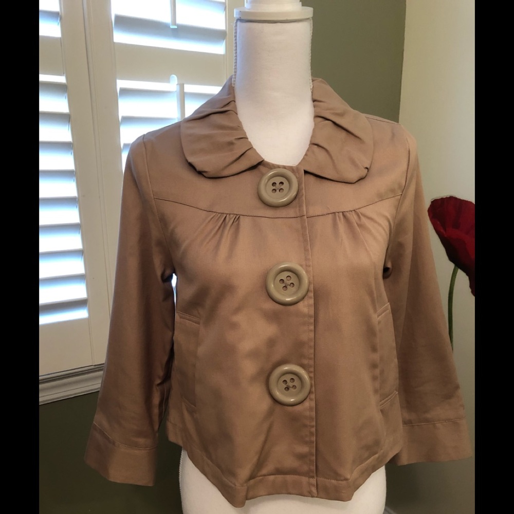 Angie With Love Big Button collared shortie jacket🎃